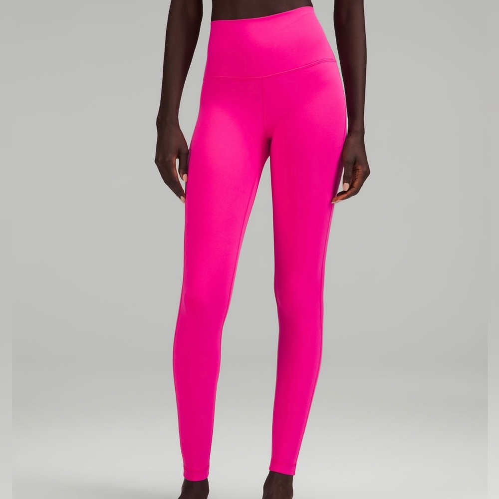 NWOT lululemon sonic pink align leggings 25”